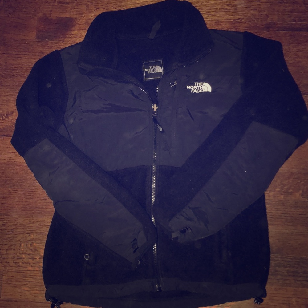 Women’s North Face jacket